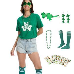7226 St Patricks Day Shirt Green Shamrock Lucky Clover Tee